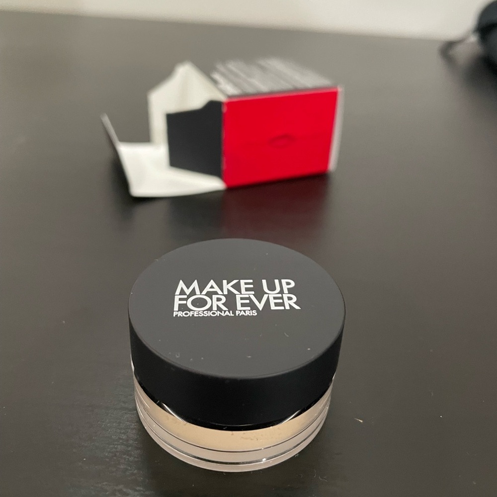 Make up forever HD skin setting powder